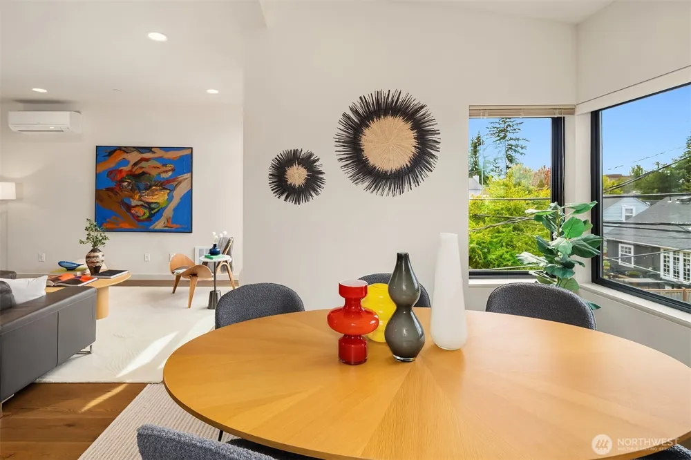 3211 California Avenue SW Seattle, WA 98116