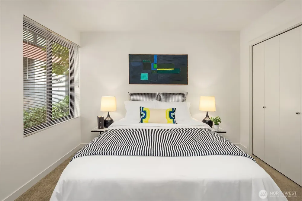 3211 California Avenue SW Seattle, WA 98116