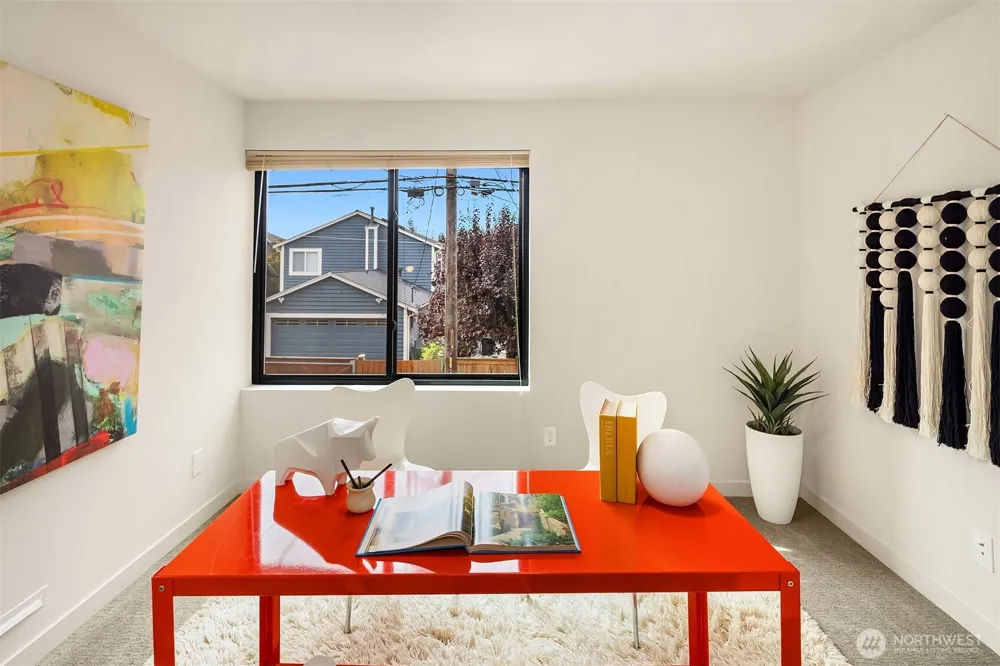 3211 California Avenue SW Seattle, WA 98116