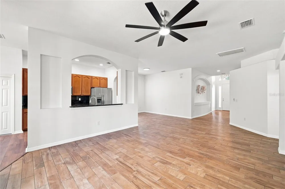 30608 PECAN VALLEY LOOP Wesley Chapel, FL 33543