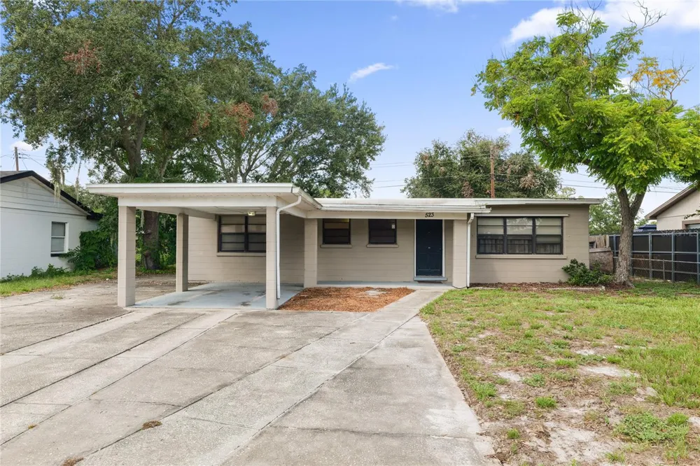 523 NANSEMOND AVENUE Lakeland, FL 33801