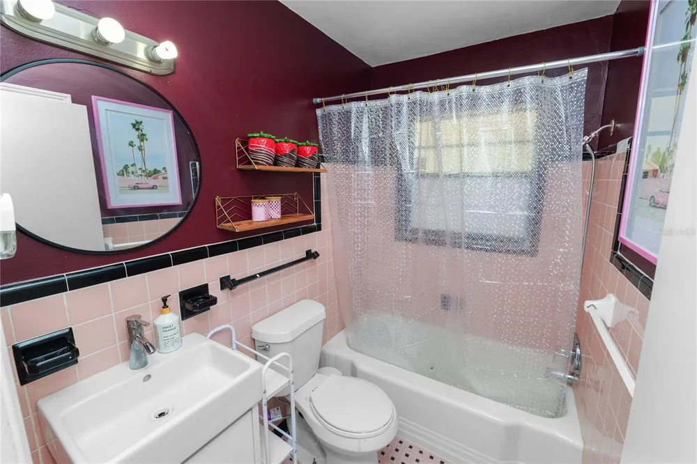 523 NANSEMOND AVENUE Lakeland, FL 33801