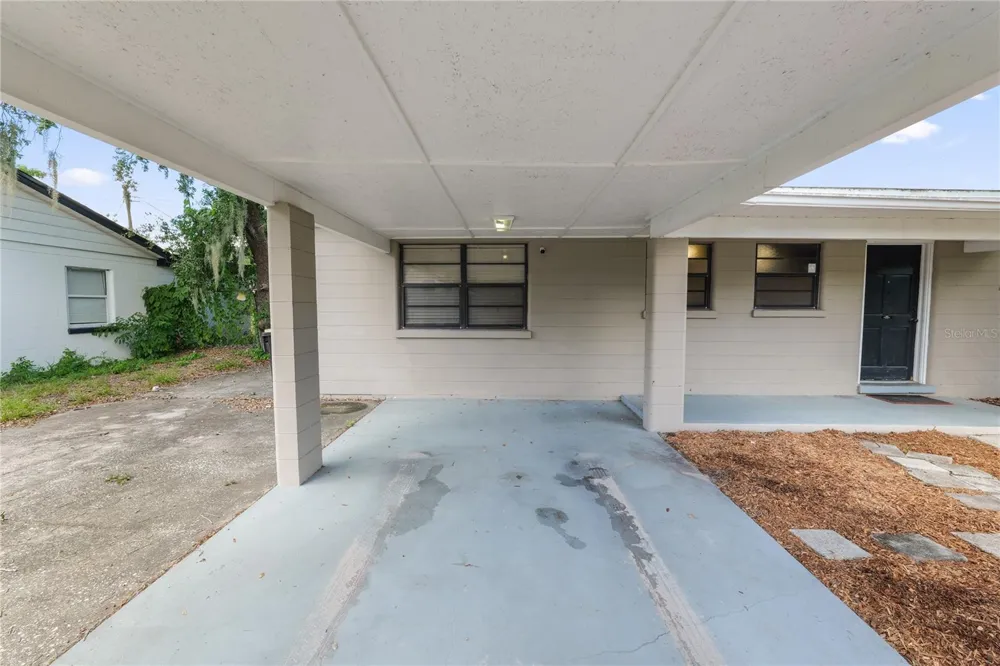 523 NANSEMOND AVENUE Lakeland, FL 33801