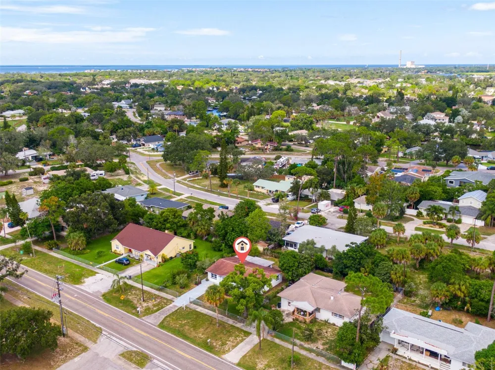 1010 GULF ROAD Tarpon Springs, FL 34689