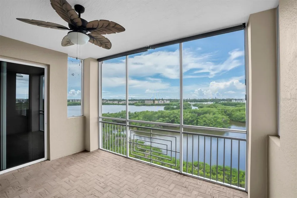 7040 KEY HAVEN ROAD #605 Seminole, FL 33777