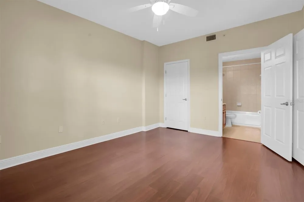 7040 KEY HAVEN ROAD #605 Seminole, FL 33777