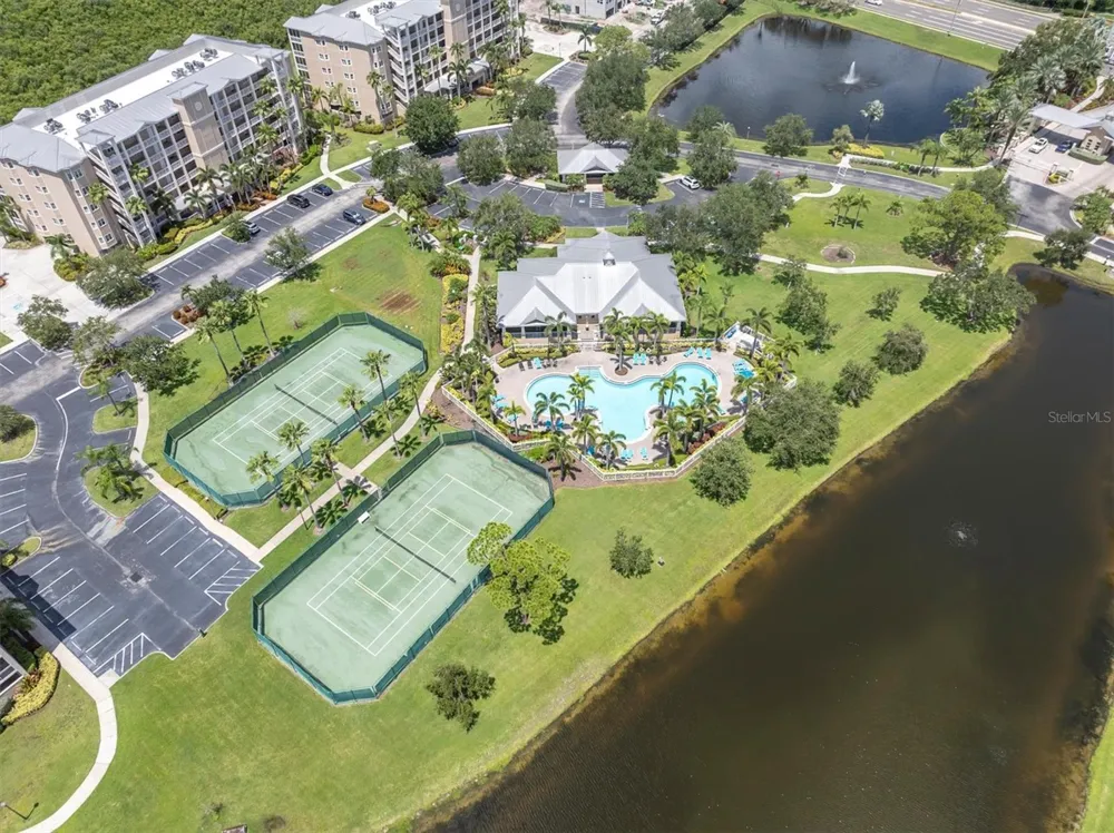 7040 KEY HAVEN ROAD #605 Seminole, FL 33777