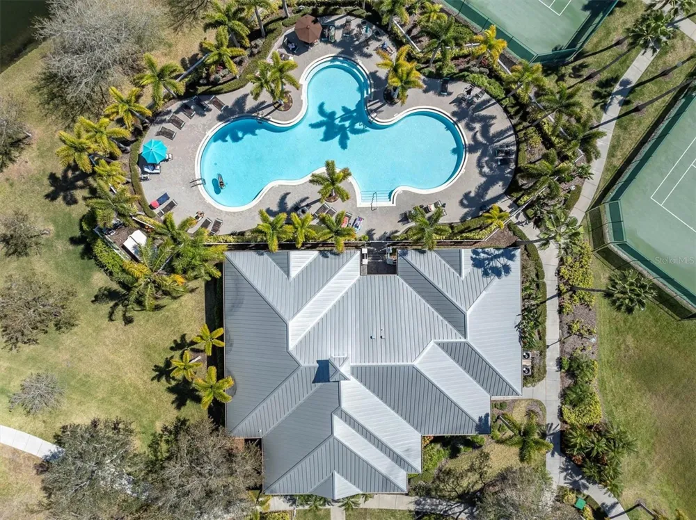 7040 KEY HAVEN ROAD #605 Seminole, FL 33777