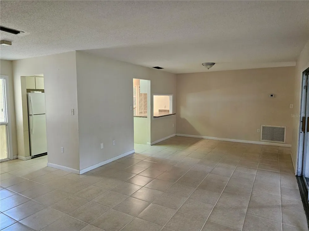 617 SILVER PASS ocala, FL 34472