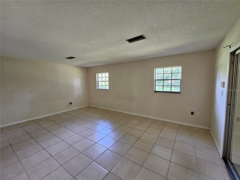 617 SILVER PASS ocala, FL 34472