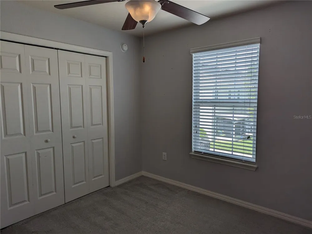 219 WOODKNOLL PLACE Valrico, FL 33594