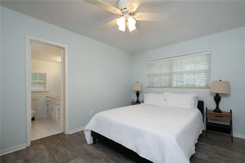 729 NW 34TH STREET Gainesville, FL 32607