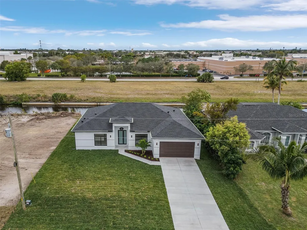 1826 NE 11TH LANE Cape Coral, FL 33909