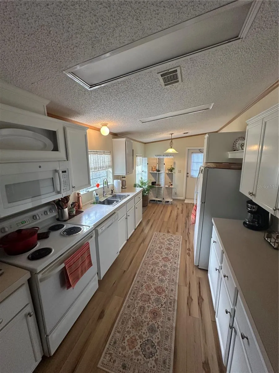 8930 EHREN CUTOFF Land O Lakes, FL 34639