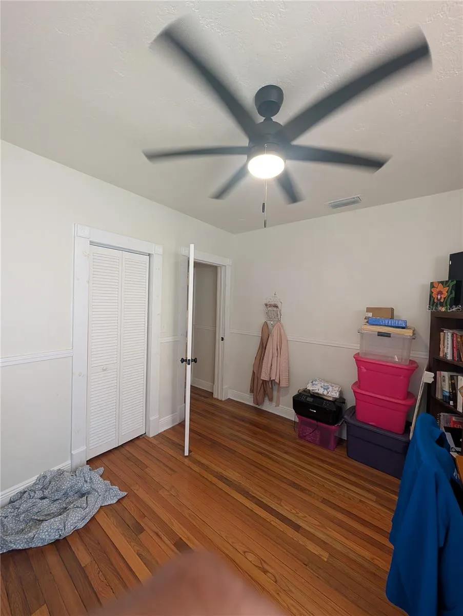 18741 NW 240TH STREET High Springs, FL 32643