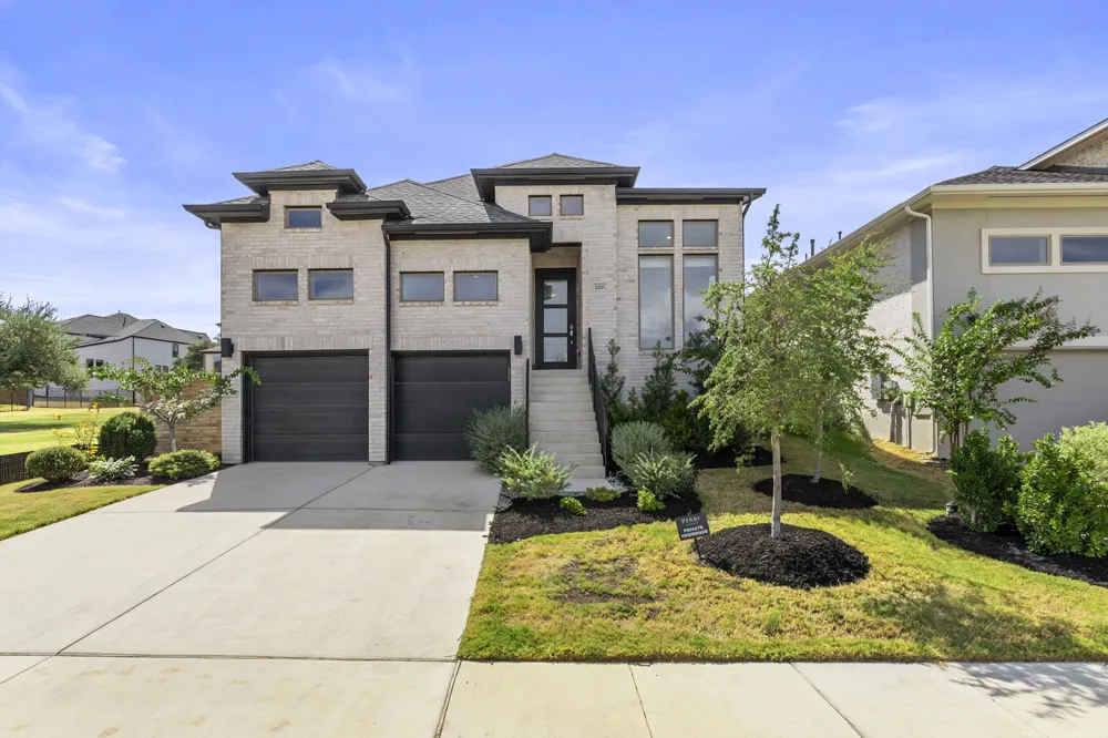 229 Bluff Creek Lane Georgetown, TX 78628