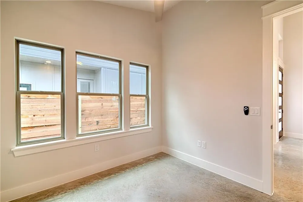 904 E 54th Street #B Austin, TX 78751