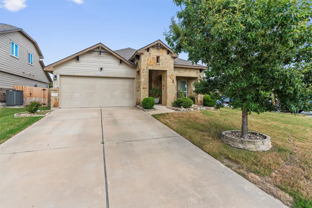 13701 Harrisglenn Drive Austin, TX 78753