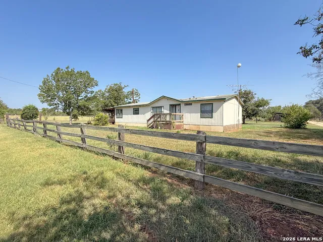 605 W County Road 678 Natalia, TX 78059