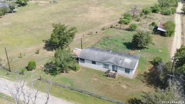 605 W County Road 678 Natalia, TX 78059