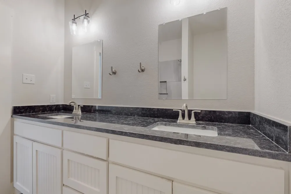 Calhoun Montague, TX 76251