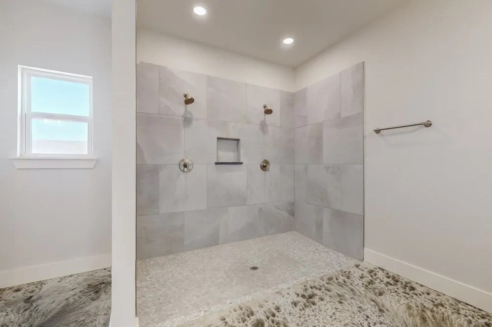 Calhoun Montague, TX 76251