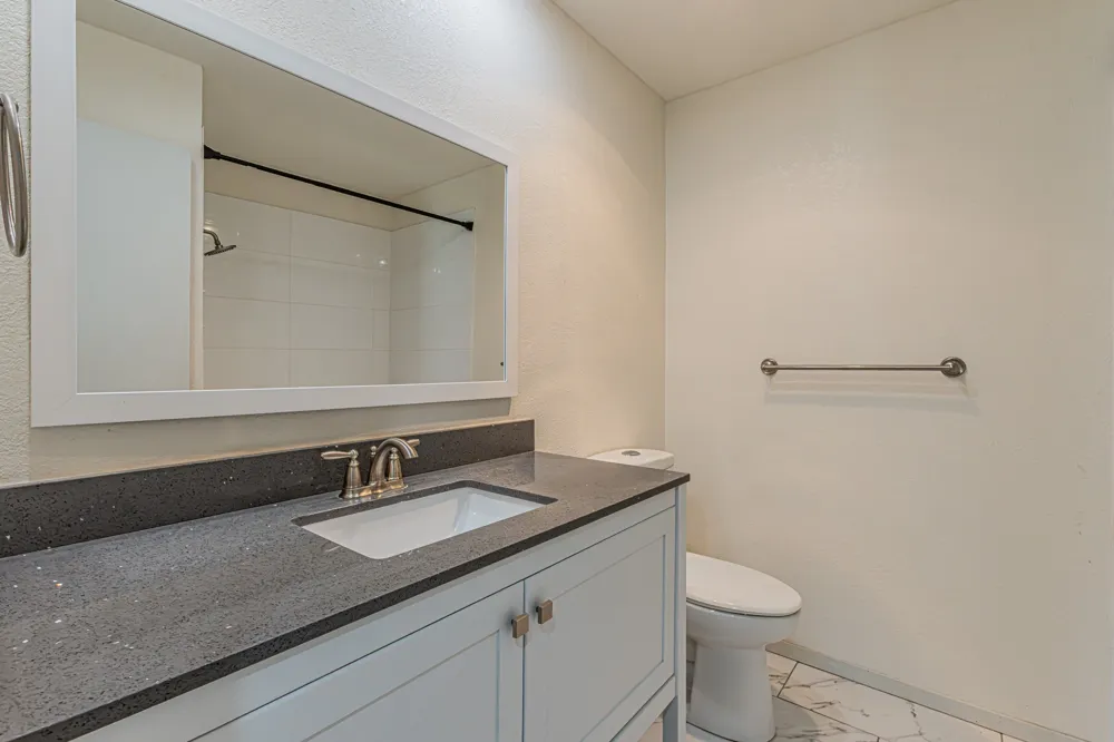 2901 Gayle Drive Garland, TX 75044