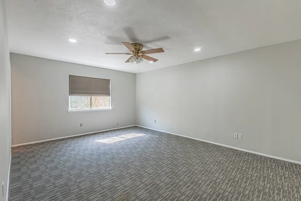 2901 Gayle Drive Garland, TX 75044