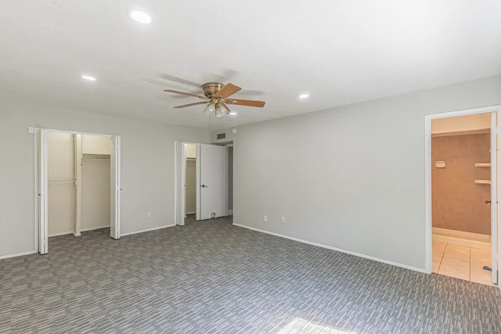2901 Gayle Drive Garland, TX 75044
