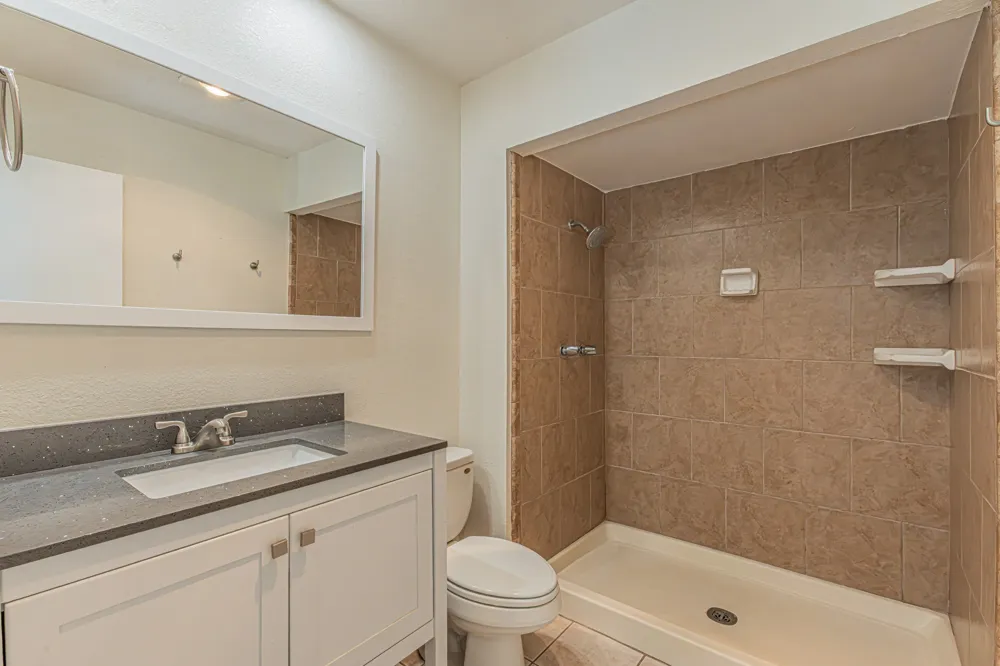 2901 Gayle Drive Garland, TX 75044