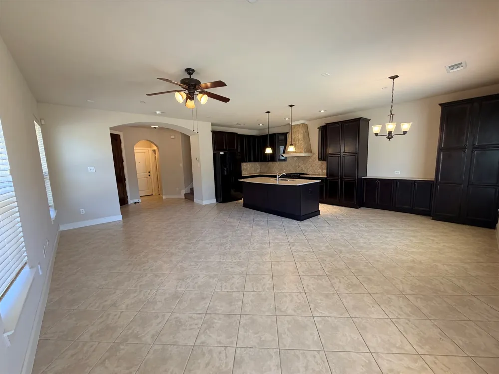 950 Brook Forest Lane Euless, TX 76039