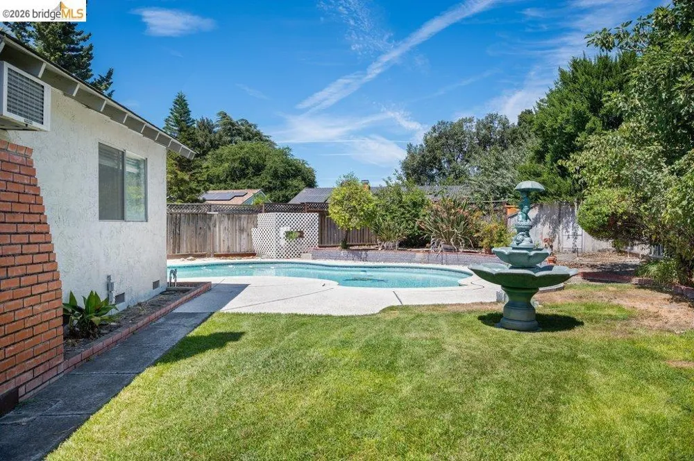 6086 Blacklock Ct San Jose, CA 95123