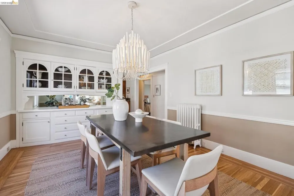 3027 Regent St Berkeley, CA 94705