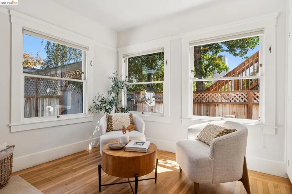 3027 Regent St Berkeley, CA 94705