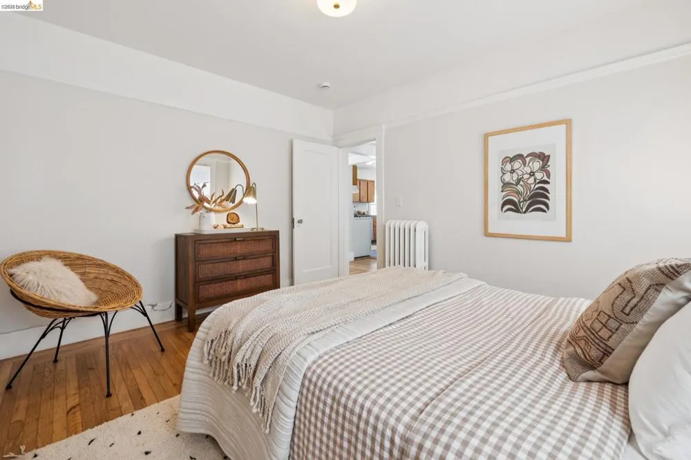 3027 Regent St Berkeley, CA 94705