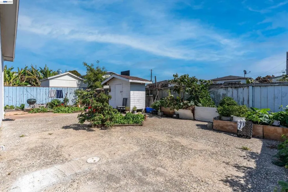 628 S 17Th St Richmond, CA 94804