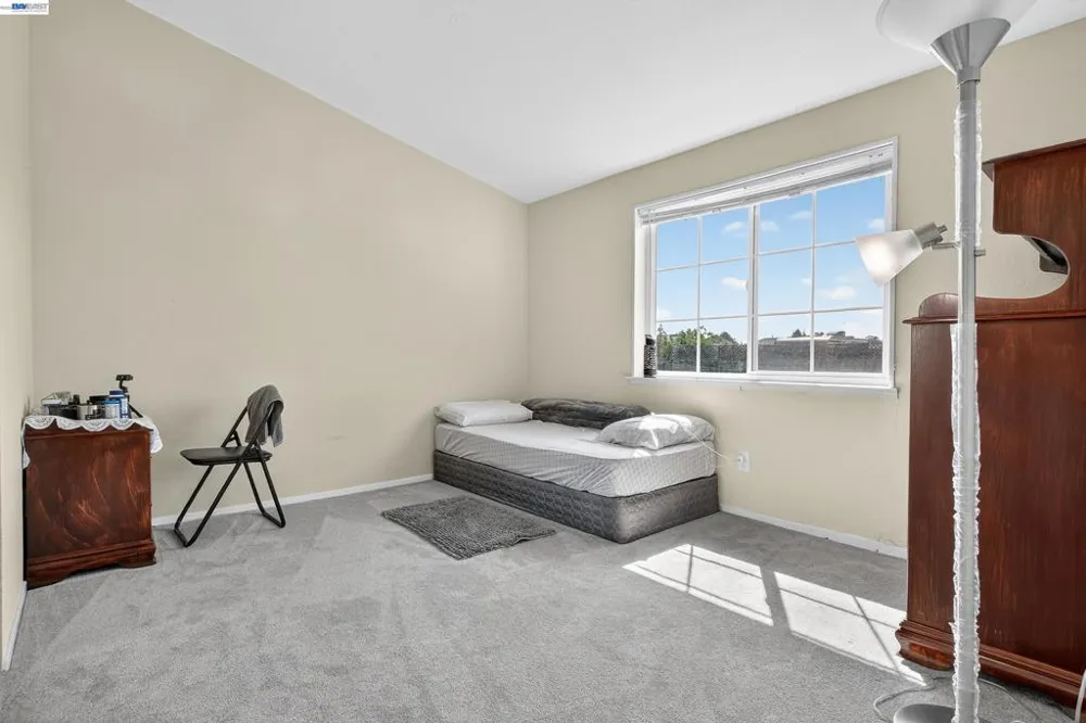 628 S 17Th St Richmond, CA 94804