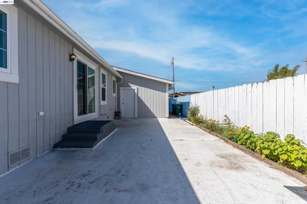 628 S 17Th St Richmond, CA 94804
