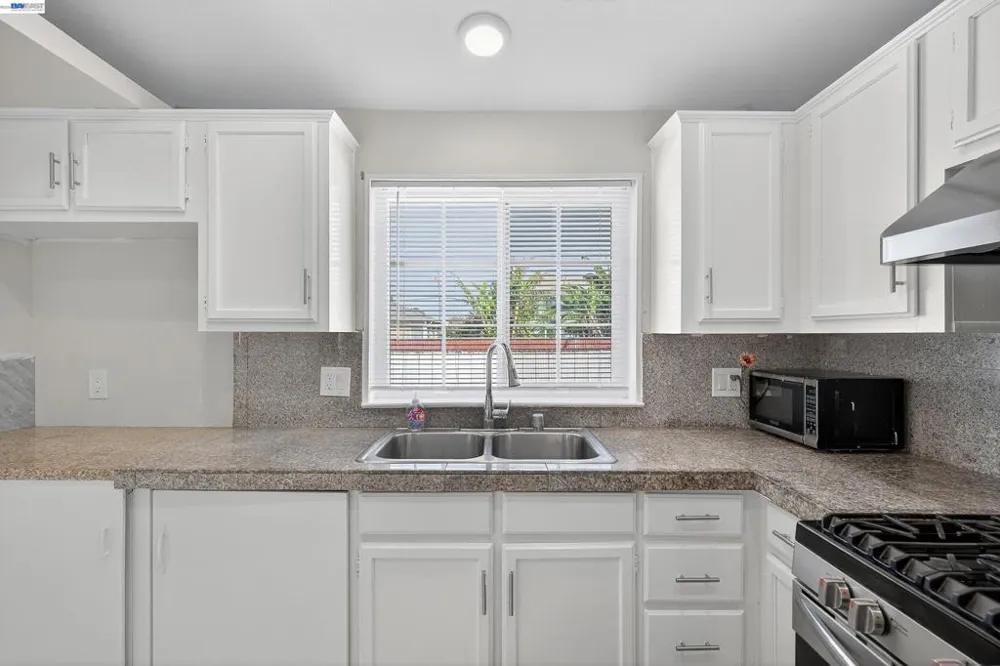 628 S 17Th St Richmond, CA 94804