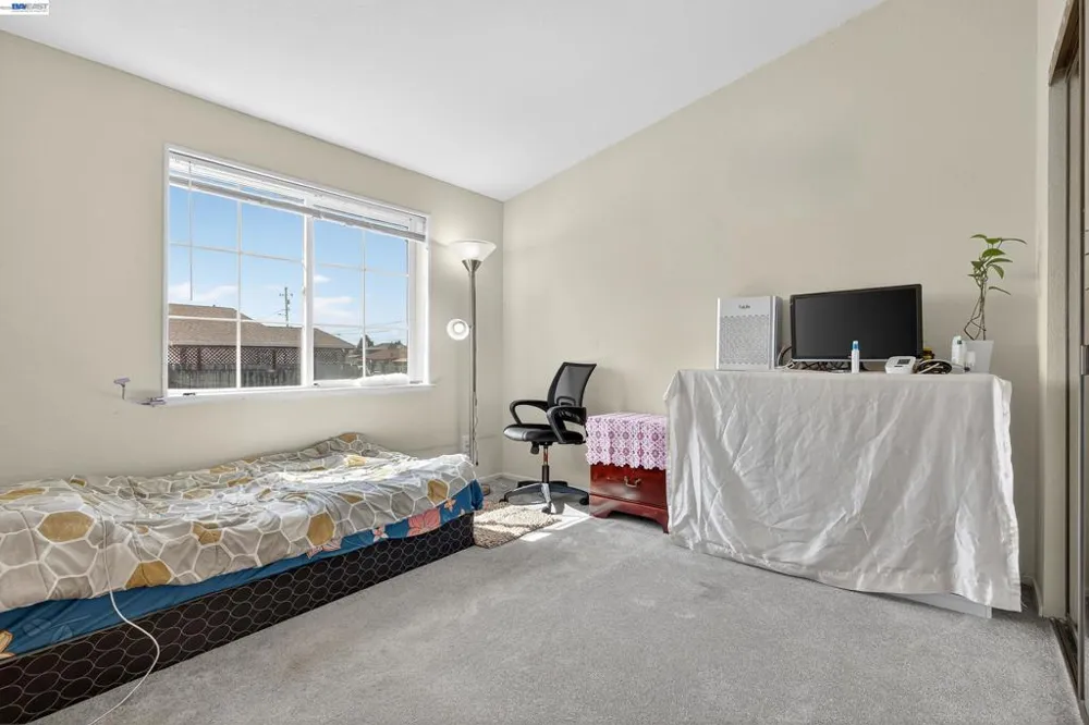 628 S 17Th St Richmond, CA 94804