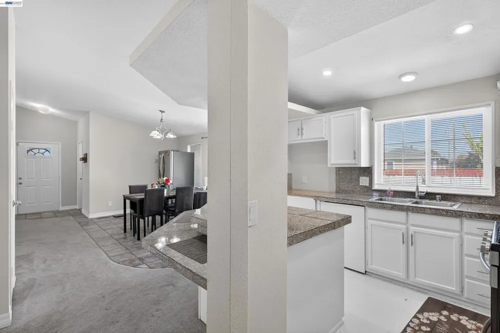 628 S 17Th St Richmond, CA 94804