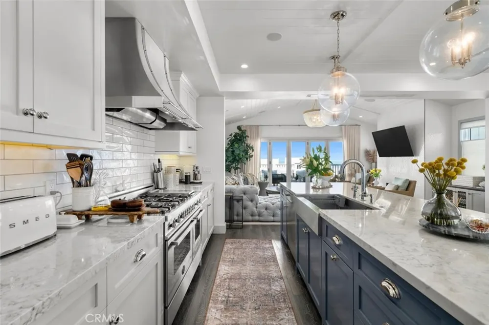 2618 Manhattan Hermosa Beach, CA 90254