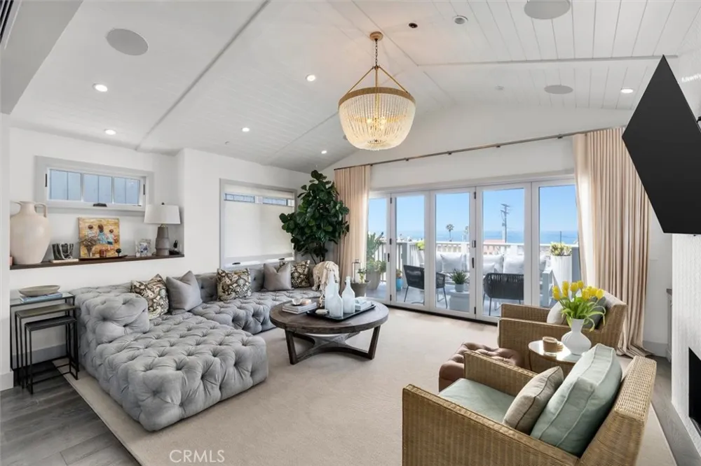 2618 Manhattan Hermosa Beach, CA 90254