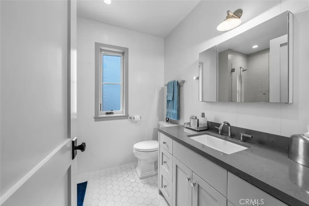 2618 Manhattan Hermosa Beach, CA 90254