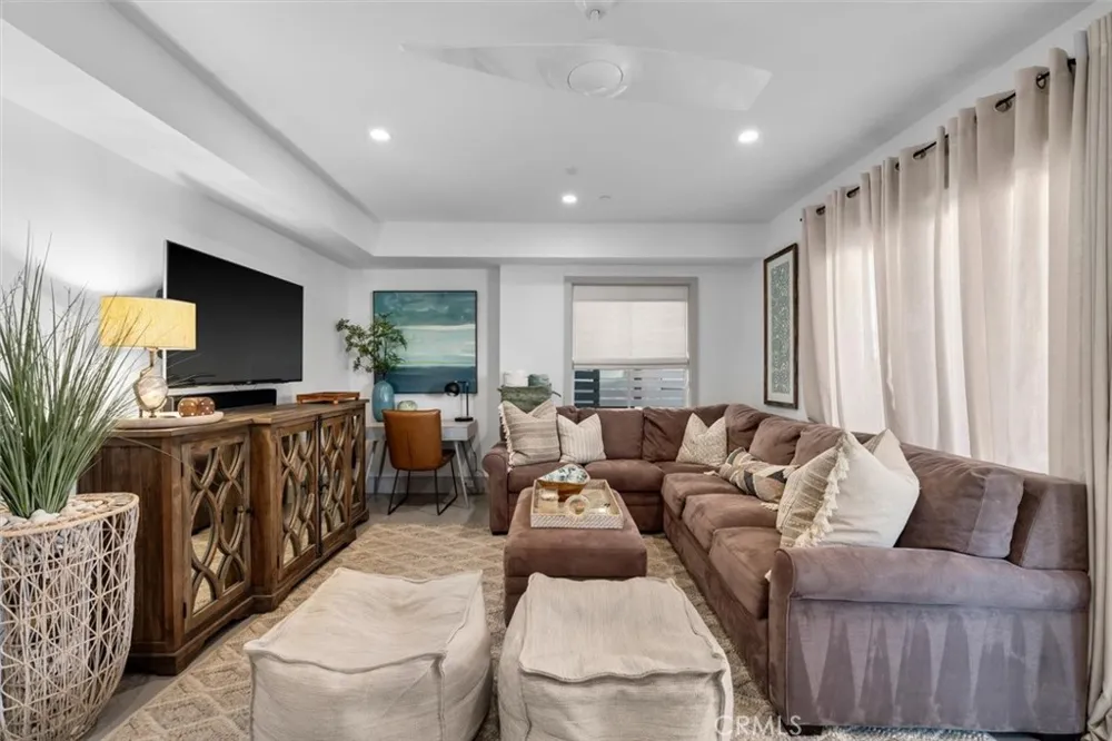 2618 Manhattan Hermosa Beach, CA 90254