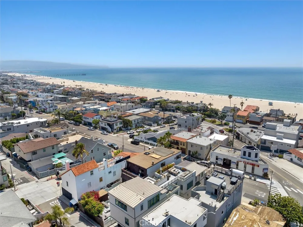 2618 Manhattan Hermosa Beach, CA 90254