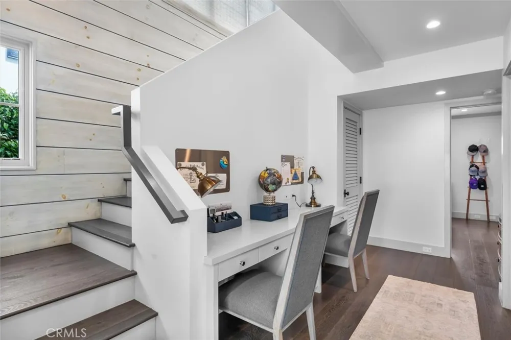 2618 Manhattan Hermosa Beach, CA 90254