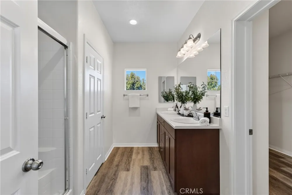 10957 Coalinga Montclair, CA 91763