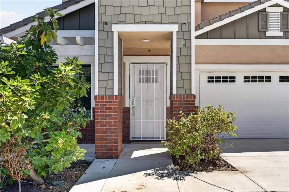 10957 Coalinga Montclair, CA 91763