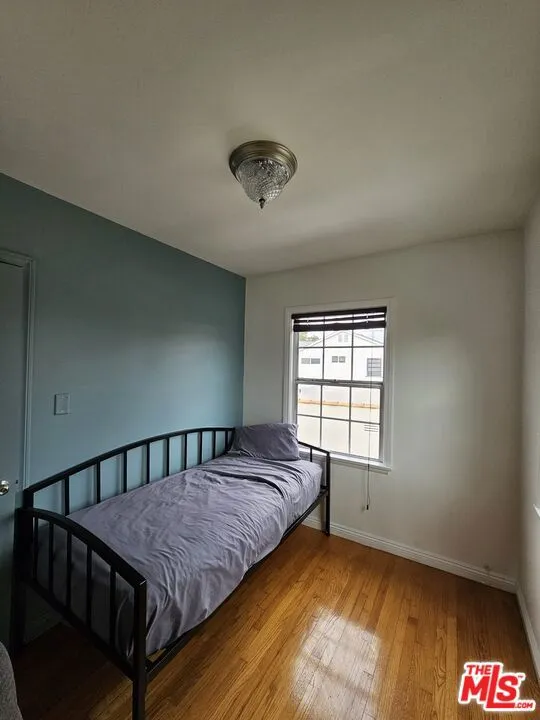 2333 S Garth Avenue #1/2 Los Angeles, CA 90034